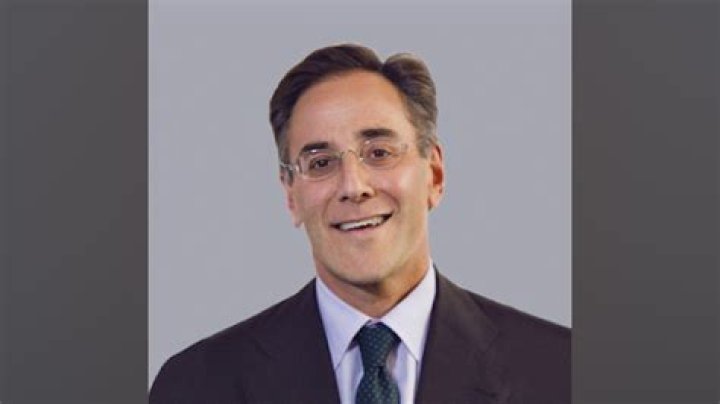 Michael Sacks' Net Worth - Explore the Fortune of the Broadway Star